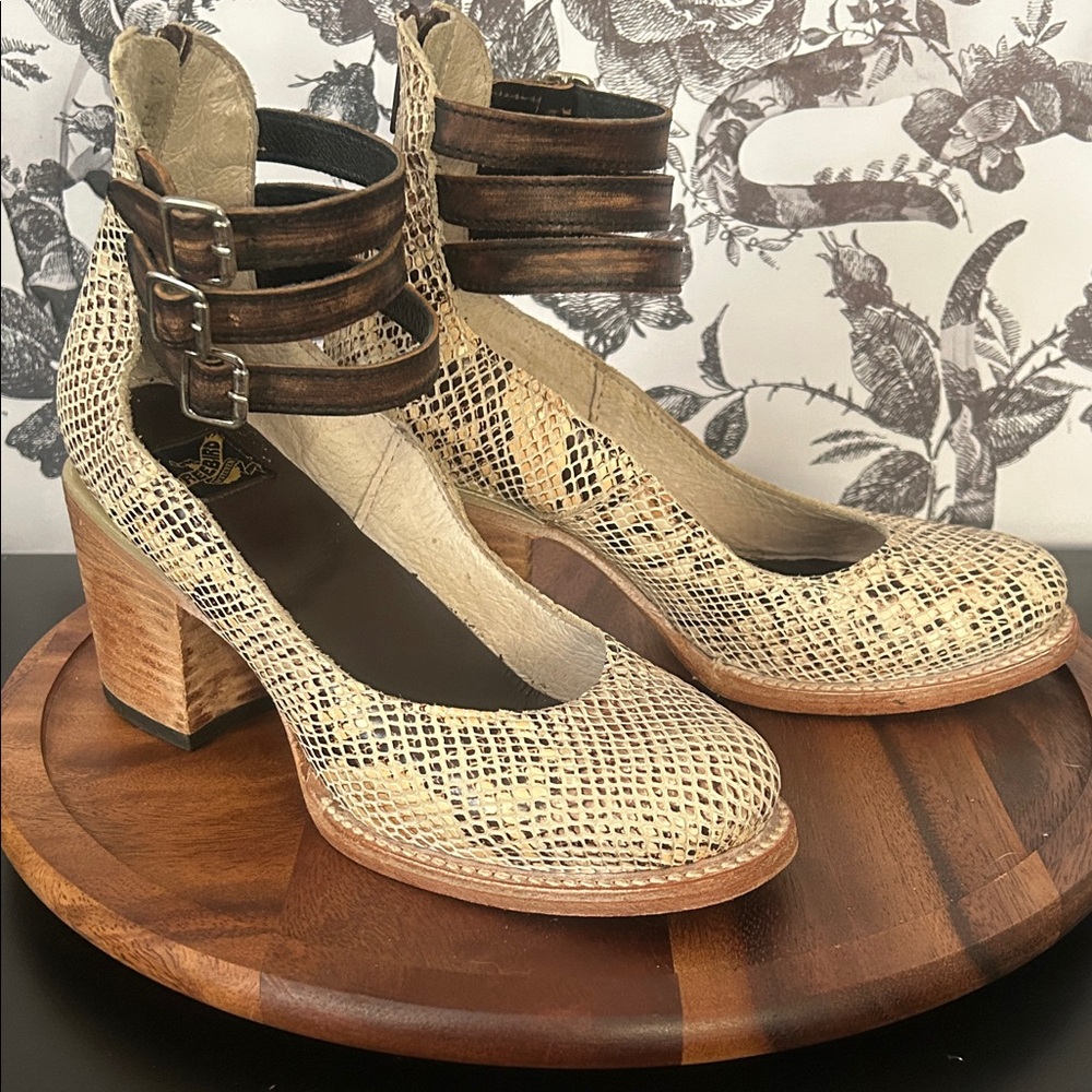 FREEBIRD RANDI SZ 6 GUC